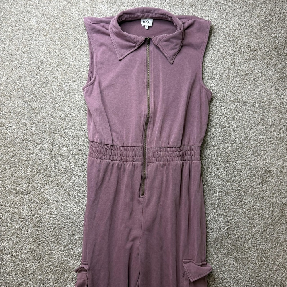 BKE Jumpsuit Womens Medium Purple Sleeveless Collared Zip Front Cargo Pockets